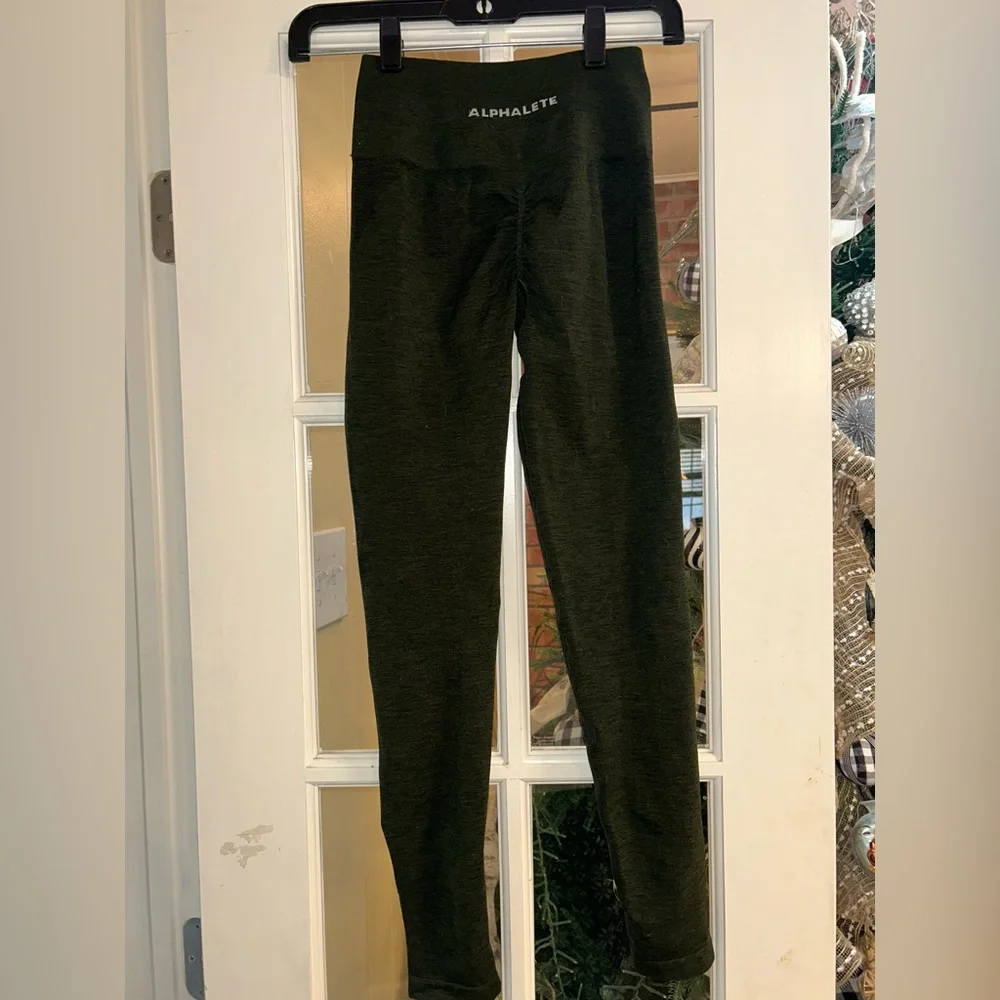 Alphalete Amplify High Rise Olive Green Leggings - Picture 3 of 5